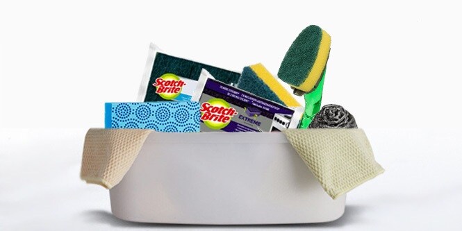 Scotch-Brite™ Küchenputzutensilien im Eimer
